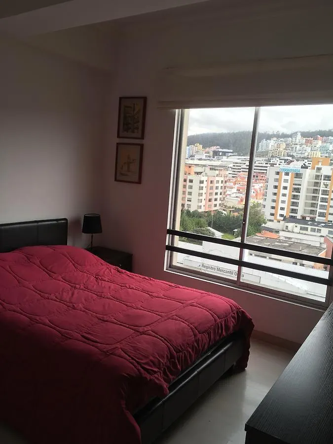 Suites Parque Real Quito Aparthotel