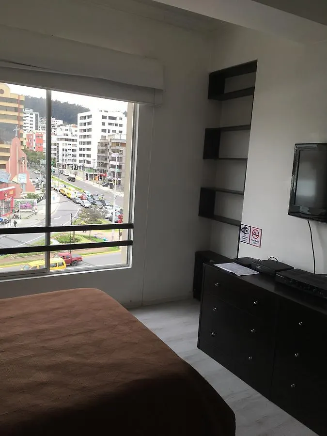 Suites Parque Real Quito 2*,  Ecuador