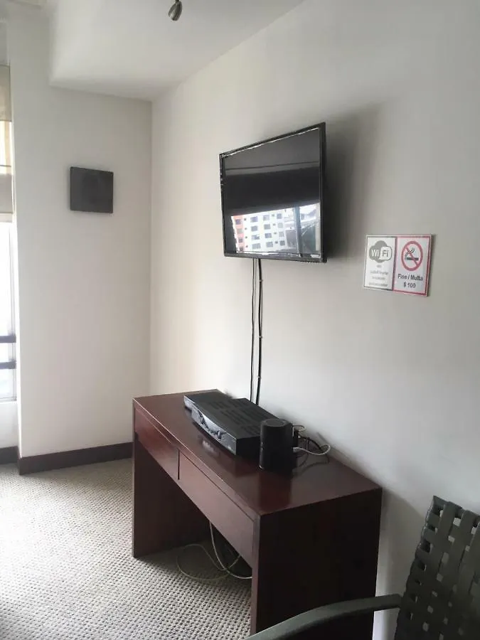 Suites Parque Real Quito